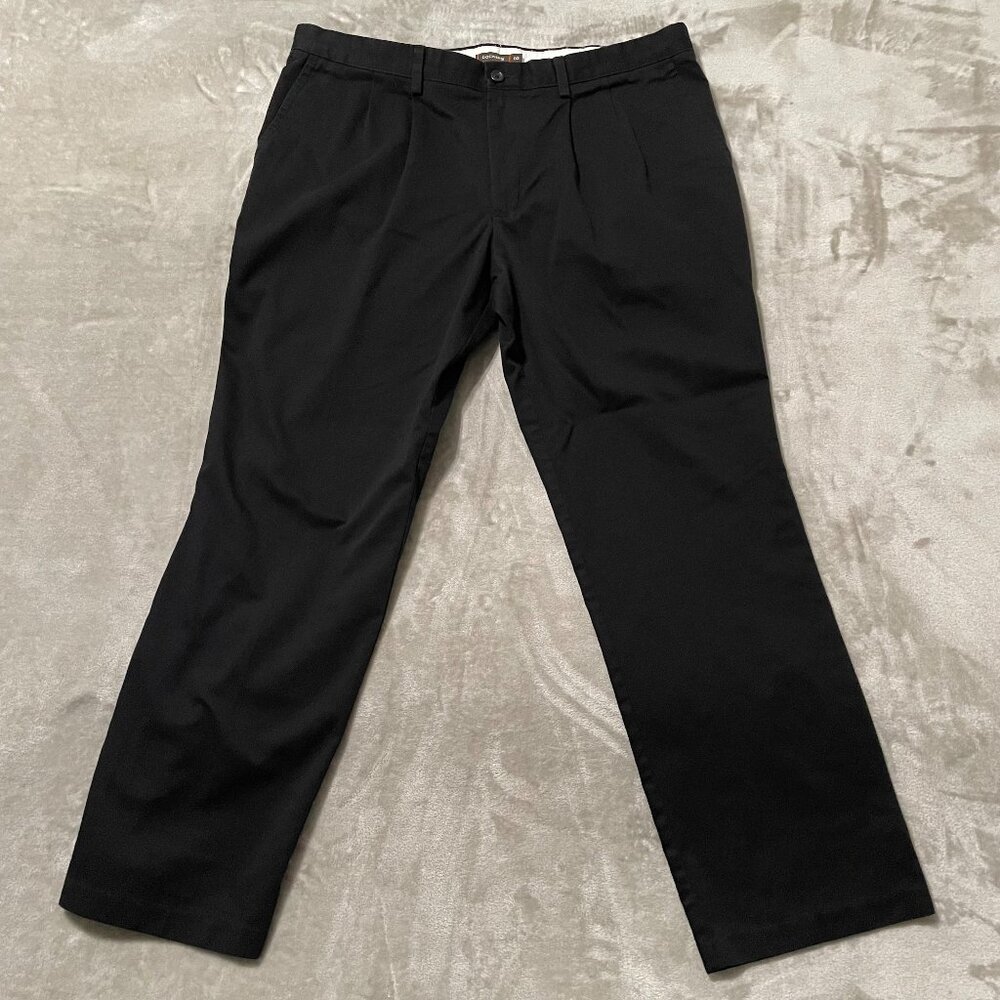 Dockers Men's Black D3 Classic Fit Straight Leg Chino Dress Pants 40 x 32